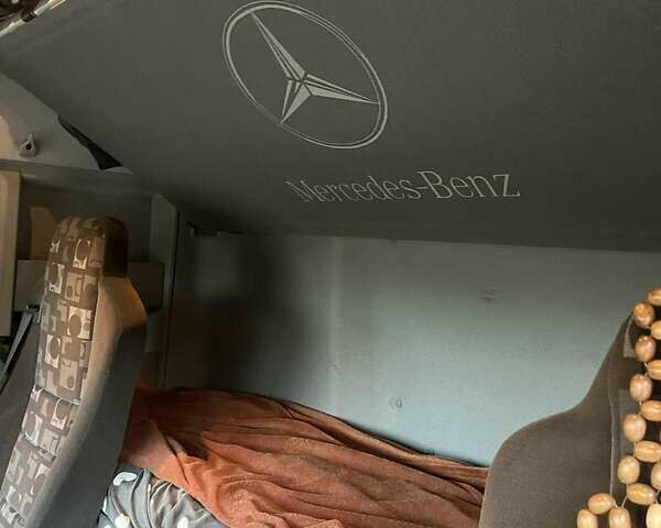 Фіолетовий Мерседес Актрос, об'ємом двигуна 11.95 л та пробігом 934 тис. км за 23500 $, фото 17 на Automoto.ua