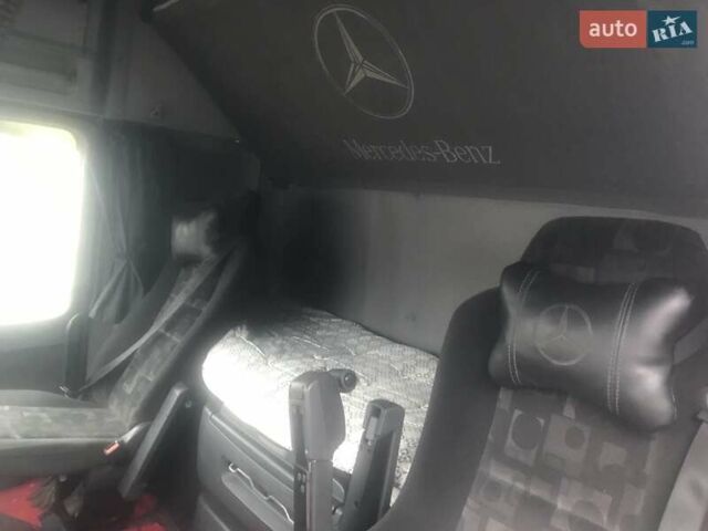 Червоний Мерседес Актрос, об'ємом двигуна 0 л та пробігом 192 тис. км за 16499 $, фото 24 на Automoto.ua