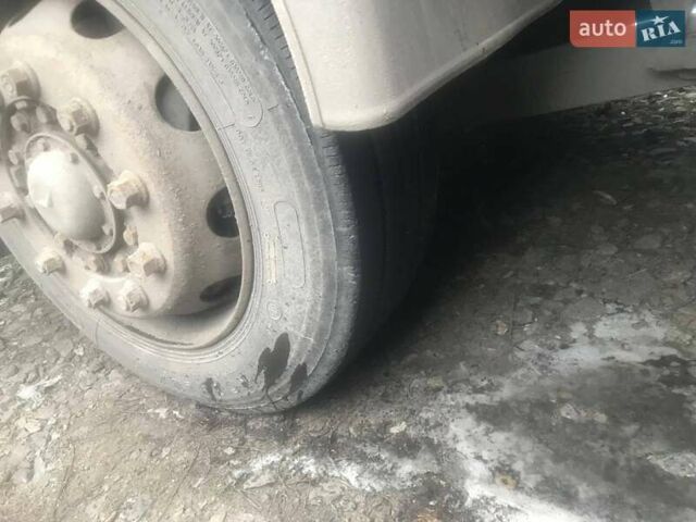 Червоний Мерседес Актрос, об'ємом двигуна 0 л та пробігом 192 тис. км за 16499 $, фото 25 на Automoto.ua
