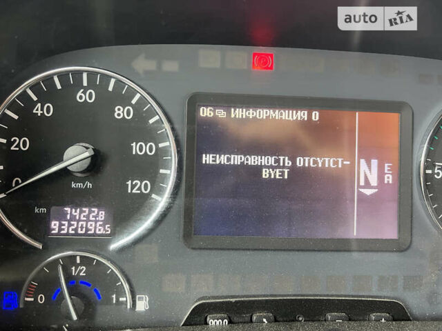 Червоний Мерседес Актрос, об'ємом двигуна 11.9 л та пробігом 910 тис. км за 49999 $, фото 13 на Automoto.ua