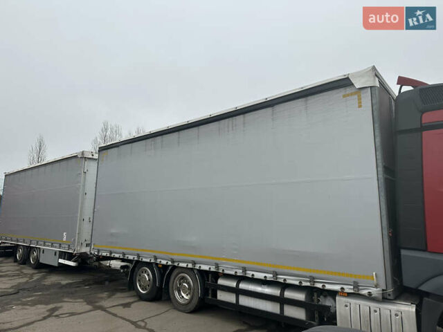 Красный Мерседес Актрос, объемом двигателя 12.81 л и пробегом 10 тыс. км за 41000 $, фото 2 на Automoto.ua