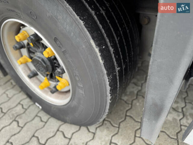 Красный Мерседес Актрос, объемом двигателя 12.81 л и пробегом 985 тыс. км за 48500 $, фото 18 на Automoto.ua