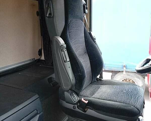 Красный Мерседес Актрос, объемом двигателя 12.81 л и пробегом 905 тыс. км за 23700 $, фото 11 на Automoto.ua