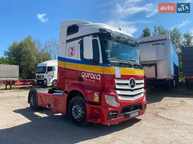 Красный Мерседес Актрос, объемом двигателя 12.9 л и пробегом 1 тыс. км за 16900 $, фото 1 на Automoto.ua