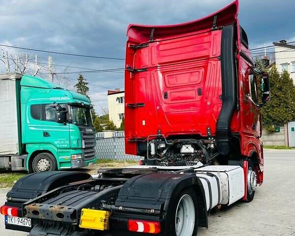 Червоний Мерседес Актрос, об'ємом двигуна 0 л та пробігом 950 тис. км за 15000 $, фото 5 на Automoto.ua