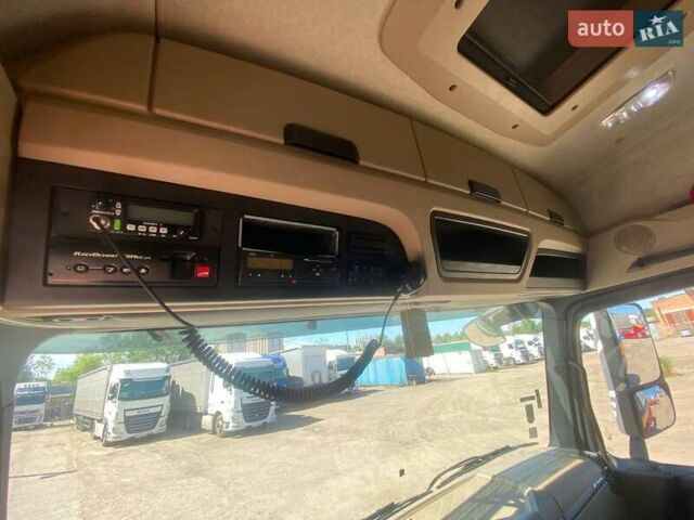 Красный Мерседес Актрос, объемом двигателя 12.9 л и пробегом 1 тыс. км за 16900 $, фото 4 на Automoto.ua