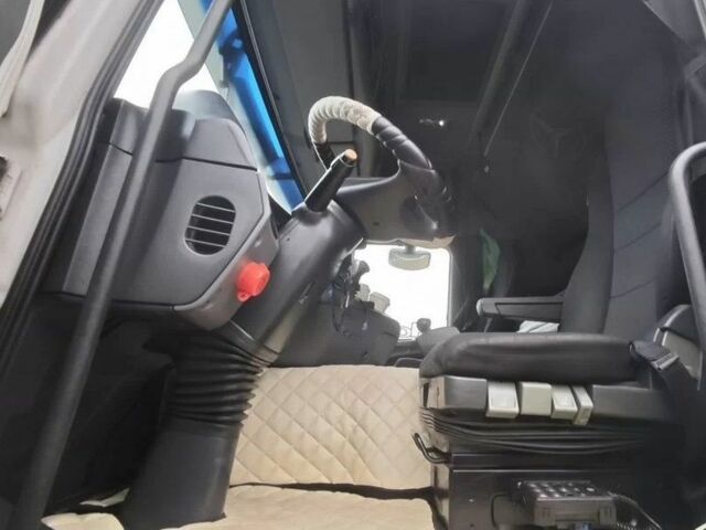 Мерседес Актрос, об'ємом двигуна 0 л та пробігом 0 тис. км за 10500 $, фото 5 на Automoto.ua