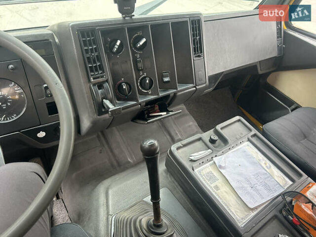 Мерседес Актрос 1996 в Киеве на Automoto.ua Мерседес Актрос, объемом двигателя 0 л и пробегом 252 тыс. км за 42000 $, фото 13 на Automoto.ua