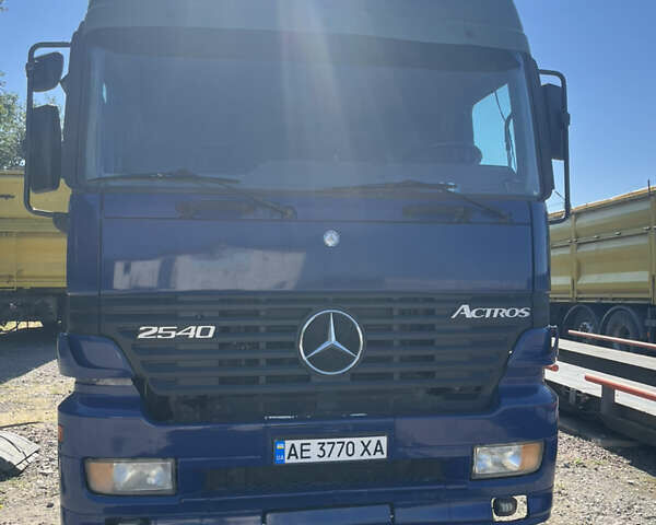 Мерседес Актрос, объемом двигателя 0 л и пробегом 1 тыс. км за 14000 $, фото 6 на Automoto.ua