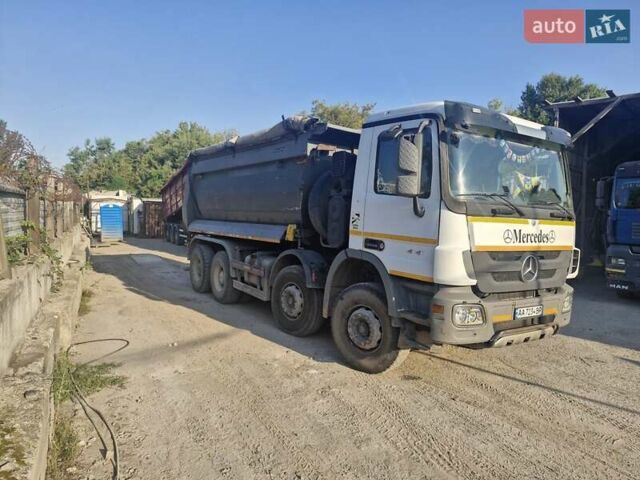 Мерседес Актрос 2013 в Киеве на Automoto.ua Мерседес Актрос, объемом двигателя 7.3 л и пробегом 750 тыс. км за 61000 $, фото 3 на Automoto.ua