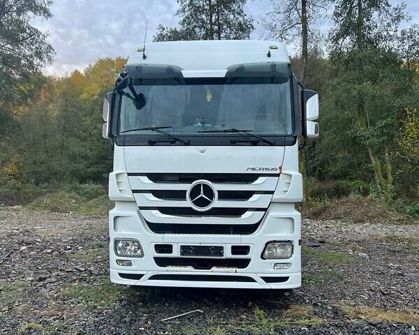 Мерседес Актрос 2012 у Іршава на Automoto.ua Мерседес Актрос, об'ємом двигуна 11.9 л та пробігом 1 тис. км за 20000 $, фото 2 на Automoto.ua