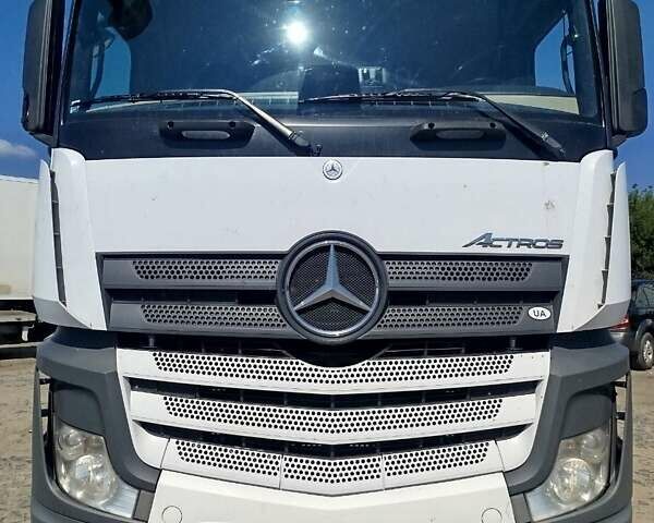 Мерседес Актрос, объемом двигателя 0 л и пробегом 1 тыс. км за 13500 $, фото 9 на Automoto.ua