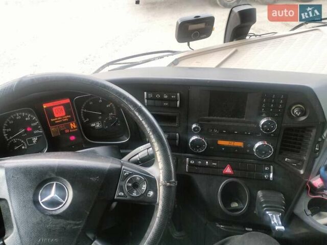 Мерседес Актрос, объемом двигателя 0 л и пробегом 10 тыс. км за 14000 $, фото 3 на Automoto.ua