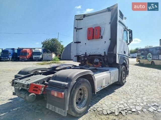 Мерседес Актрос, объемом двигателя 0 л и пробегом 1 тыс. км за 13500 $, фото 6 на Automoto.ua