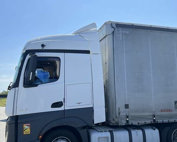 Мерседес Актрос, об'ємом двигуна 12.8 л та пробігом 1 тис. км за 15500 $, фото 2 на Automoto.ua