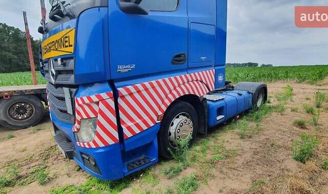 Мерседес Актрос, об'ємом двигуна 12 л та пробігом 120 тис. км за 15000 $, фото 12 на Automoto.ua