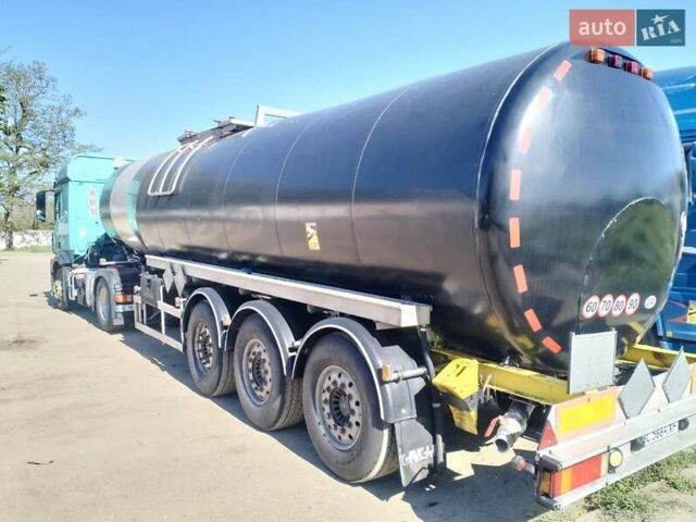 Мерседес Актрос, объемом двигателя 12.8 л и пробегом 909 тыс. км за 25000 $, фото 10 на Automoto.ua