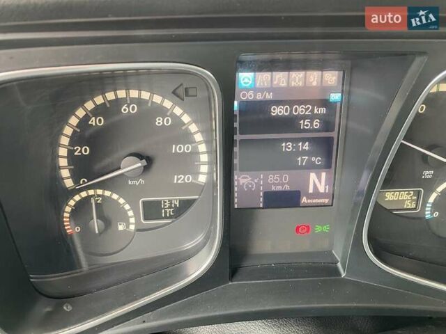 Мерседес Актрос, об'ємом двигуна 12.8 л та пробігом 960 тис. км за 19500 $, фото 11 на Automoto.ua