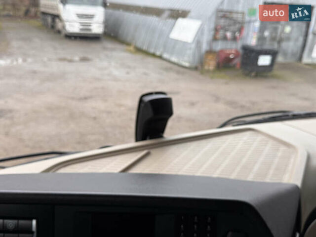 Мерседес Актрос, объемом двигателя 12.8 л и пробегом 702 тыс. км за 20327 $, фото 10 на Automoto.ua