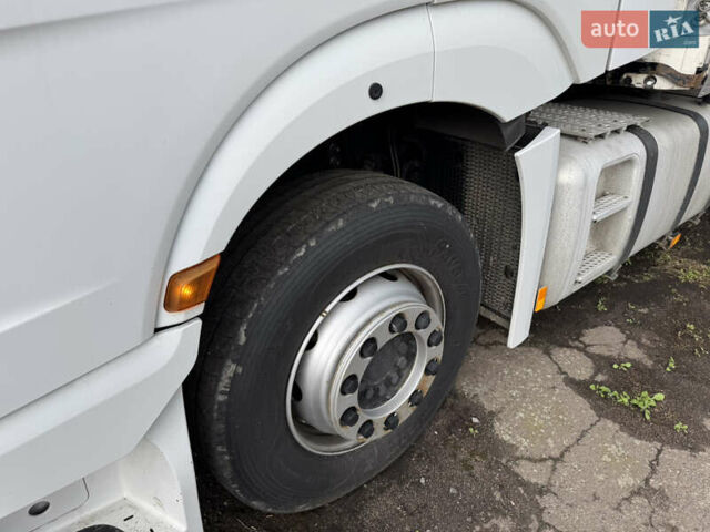 Мерседес Актрос 2014 в Житомире на Automoto.ua Мерседес Актрос, объемом двигателя 12.8 л и пробегом 881 тыс. км за 33700 $, фото 2 на Automoto.ua