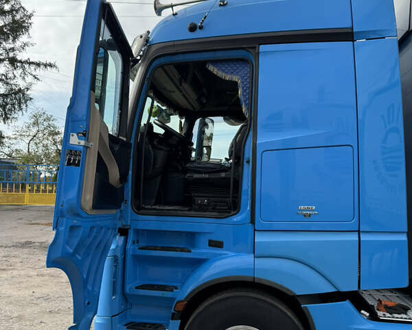 Мерседес Актрос, об'ємом двигуна 12.8 л та пробігом 649 тис. км за 32000 $, фото 13 на Automoto.ua