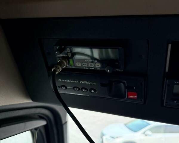 Мерседес Актрос, объемом двигателя 12.8 л и пробегом 810 тыс. км за 30319 $, фото 7 на Automoto.ua