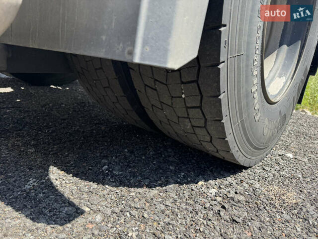 Мерседес Актрос, об'ємом двигуна 12.8 л та пробігом 750 тис. км за 18500 $, фото 3 на Automoto.ua