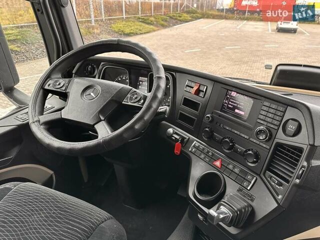 Мерседес Актрос, объемом двигателя 0 л и пробегом 600 тыс. км за 28000 $, фото 17 на Automoto.ua