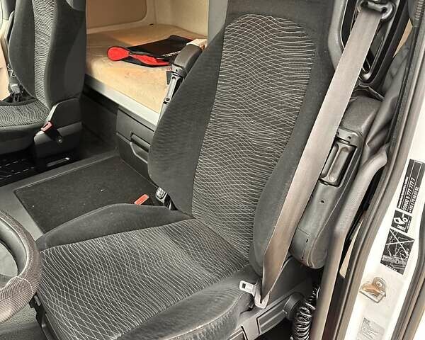 Мерседес Актрос, объемом двигателя 0 л и пробегом 600 тыс. км за 28000 $, фото 10 на Automoto.ua