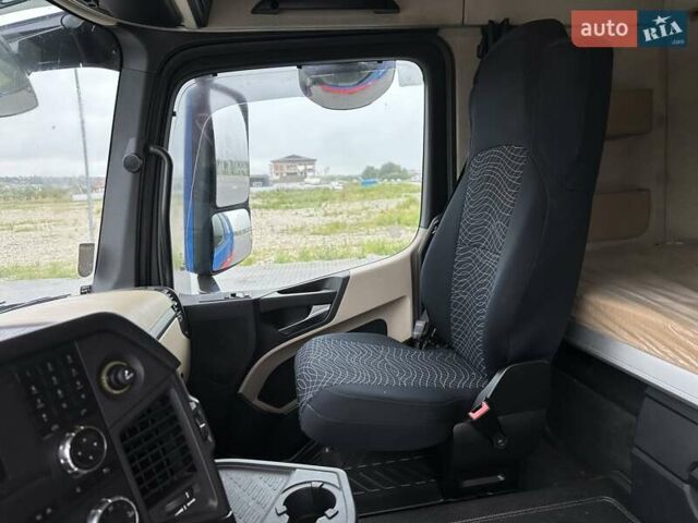 Мерседес Актрос, объемом двигателя 12.8 л и пробегом 777 тыс. км за 23500 $, фото 13 на Automoto.ua