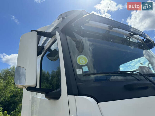 Мерседес Актрос, объемом двигателя 0 л и пробегом 225 тыс. км за 32999 $, фото 10 на Automoto.ua