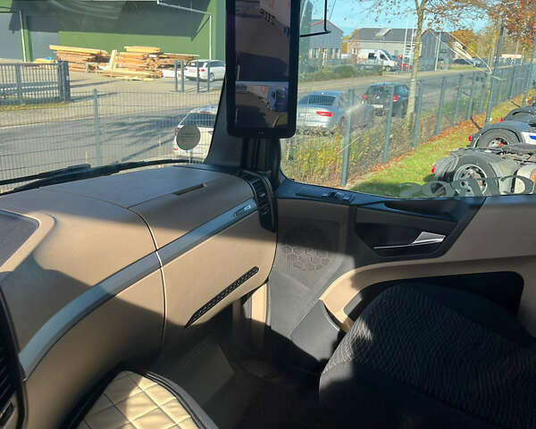 Мерседес Актрос, об'ємом двигуна 14.86 л та пробігом 450 тис. км за 50362 $, фото 8 на Automoto.ua