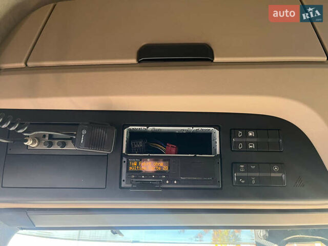Мерседес Актрос, об'ємом двигуна 14.86 л та пробігом 450 тис. км за 50362 $, фото 4 на Automoto.ua
