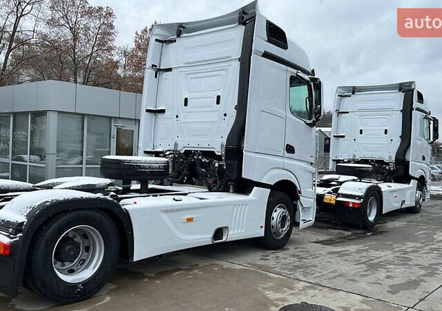 Мерседес Актрос 2023 в Киеве на Automoto.ua Мерседес Актрос, объемом двигателя 0 л и пробегом 220 тыс. км за 101801 $, фото 3 на Automoto.ua