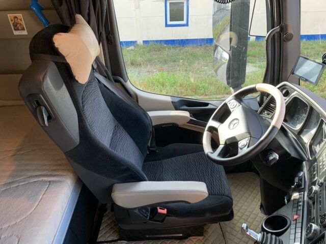 Мерседес Актрос, объемом двигателя 0 л и пробегом 0 тыс. км за 1999 $, фото 8 на Automoto.ua