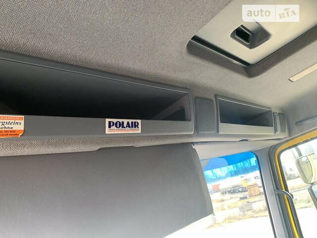 Желтый Мерседес Актрос, объемом двигателя 11.9 л и пробегом 700 тыс. км за 11000 $, фото 10 на Automoto.ua