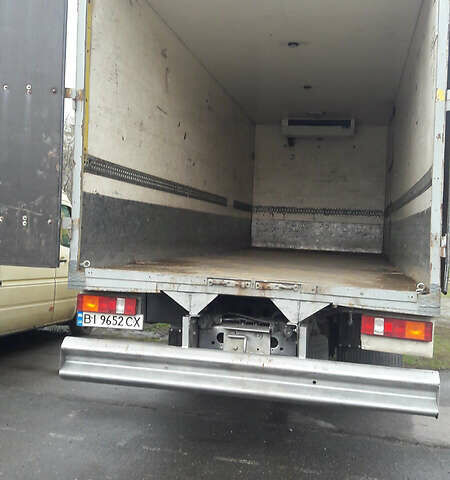 Желтый Мерседес Актрос, объемом двигателя 11.9 л и пробегом 700 тыс. км за 11000 $, фото 7 на Automoto.ua