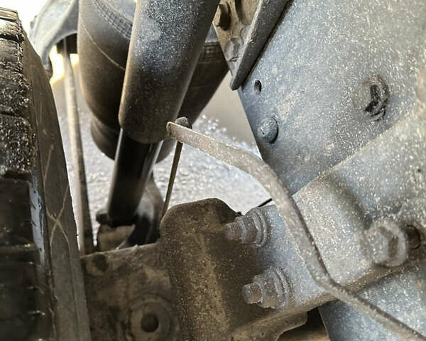 Желтый Мерседес Актрос, объемом двигателя 11.95 л и пробегом 2 тыс. км за 13500 $, фото 13 на Automoto.ua