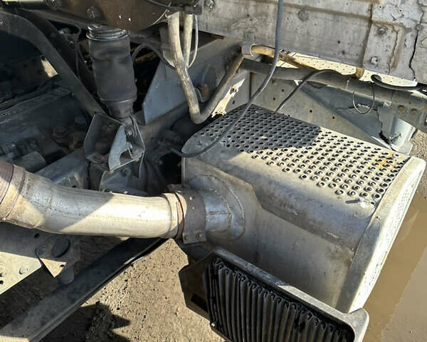 Желтый Мерседес Актрос, объемом двигателя 11.95 л и пробегом 2 тыс. км за 13500 $, фото 20 на Automoto.ua