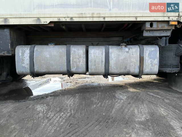 Жовтий Мерседес Актрос, об'ємом двигуна 11.95 л та пробігом 2 тис. км за 12500 $, фото 7 на Automoto.ua