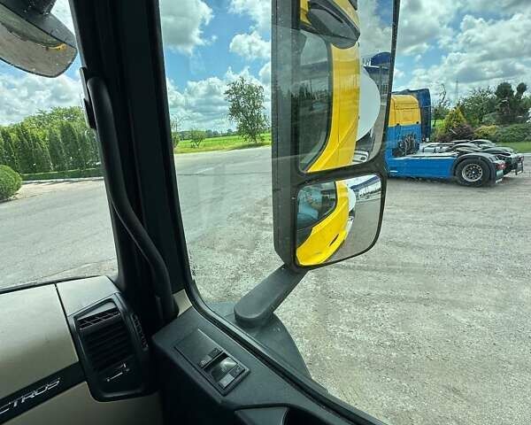 Мерседес Актрос 2013 в Киеве на Automoto.ua Желтый Мерседес Актрос, объемом двигателя 12.8 л и пробегом 973 тыс. км за 14500 $, фото 33 на Automoto.ua