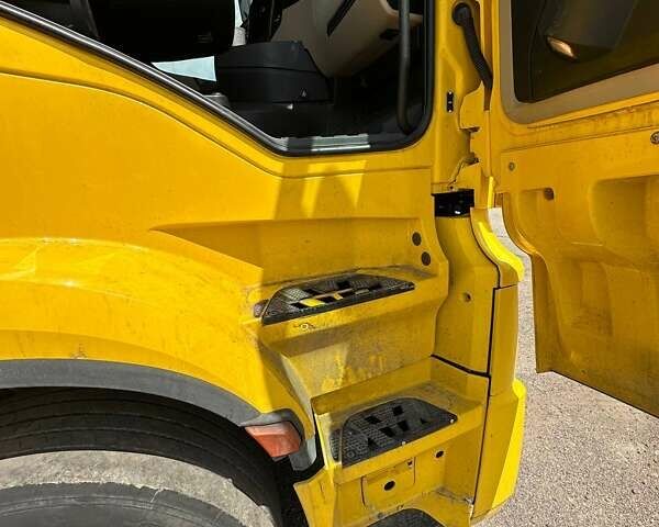 Мерседес Актрос 2013 в Киеве на Automoto.ua Желтый Мерседес Актрос, объемом двигателя 12.8 л и пробегом 973 тыс. км за 14500 $, фото 18 на Automoto.ua