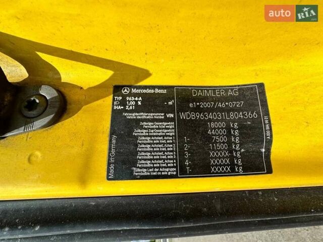 Мерседес Актрос 2013 в Киеве на Automoto.ua Желтый Мерседес Актрос, объемом двигателя 12.8 л и пробегом 973 тыс. км за 14500 $, фото 20 на Automoto.ua