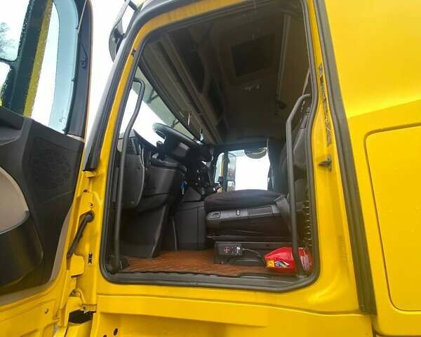 Жовтий Мерседес Актрос, об'ємом двигуна 12.8 л та пробігом 1 тис. км за 35800 $, фото 28 на Automoto.ua