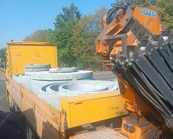Желтый Мерседес Актрос, объемом двигателя 11.95 л и пробегом 140 тыс. км за 35000 $, фото 32 на Automoto.ua