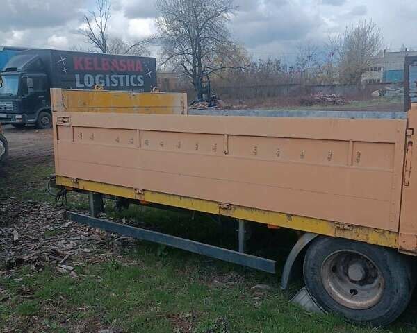 Желтый Мерседес Актрос, объемом двигателя 11.95 л и пробегом 140 тыс. км за 35000 $, фото 42 на Automoto.ua