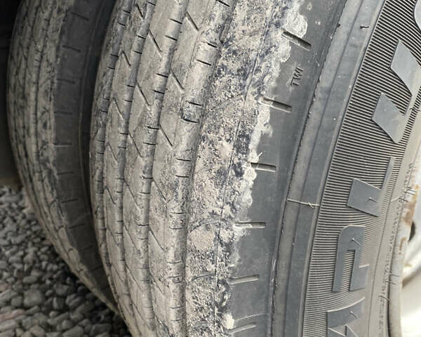 Серый Мерседес Актрос, объемом двигателя 0 л и пробегом 257 тыс. км за 35000 $, фото 18 на Automoto.ua