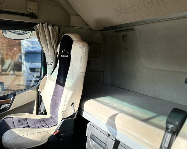 Сірий Мерседес Актрос, об'ємом двигуна 12.81 л та пробігом 1 тис. км за 25900 $, фото 13 на Automoto.ua