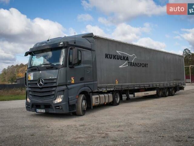 Серый Мерседес Актрос, объемом двигателя 12.8 л и пробегом 1 тыс. км за 19000 $, фото 27 на Automoto.ua