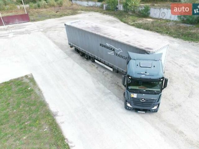 Серый Мерседес Актрос, объемом двигателя 12.8 л и пробегом 1 тыс. км за 19000 $, фото 39 на Automoto.ua
